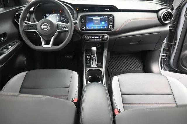 Used 2023 Gray Nissan SR image 25