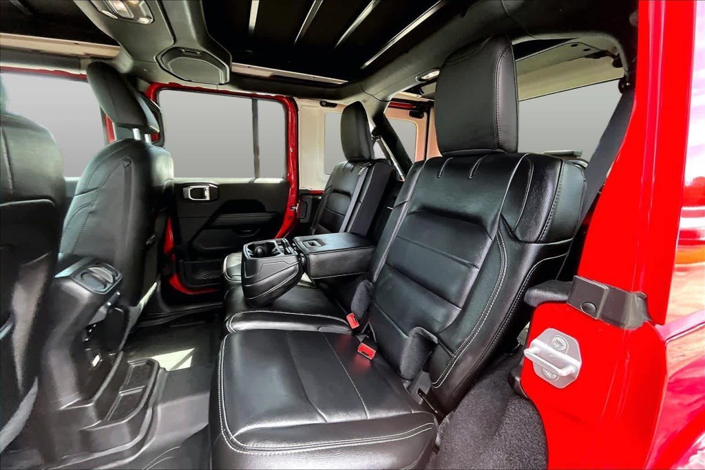 Used 2021 Red Jeep Unlimited Sahara image 20