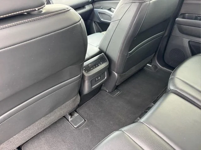 Used 2023 Black Nissan SL image 16