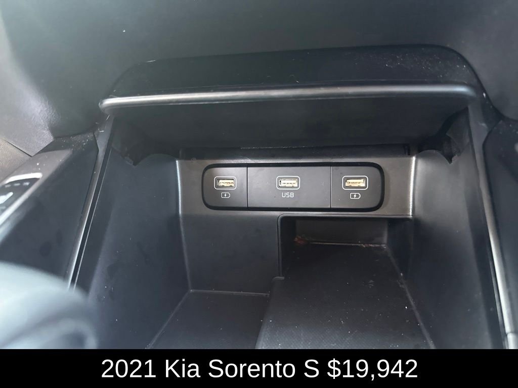 Used 2021 Ebony Black Kia S image 27