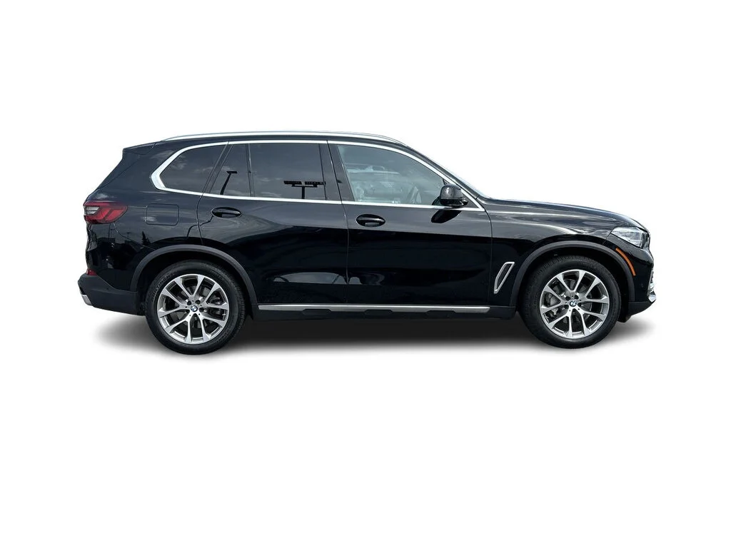 Used 2023  BMW xDrive40i xDrive40i   Low Mileage   Dilawri Certif image 16