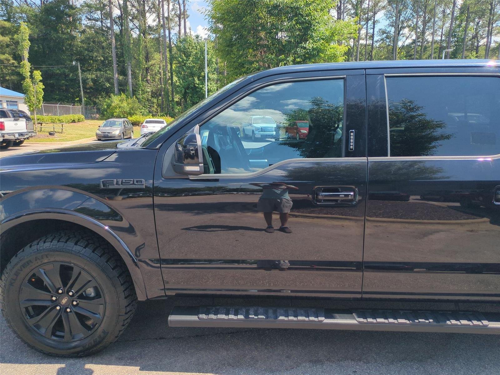 Used 2020 Agate Black FORD LARI image 15