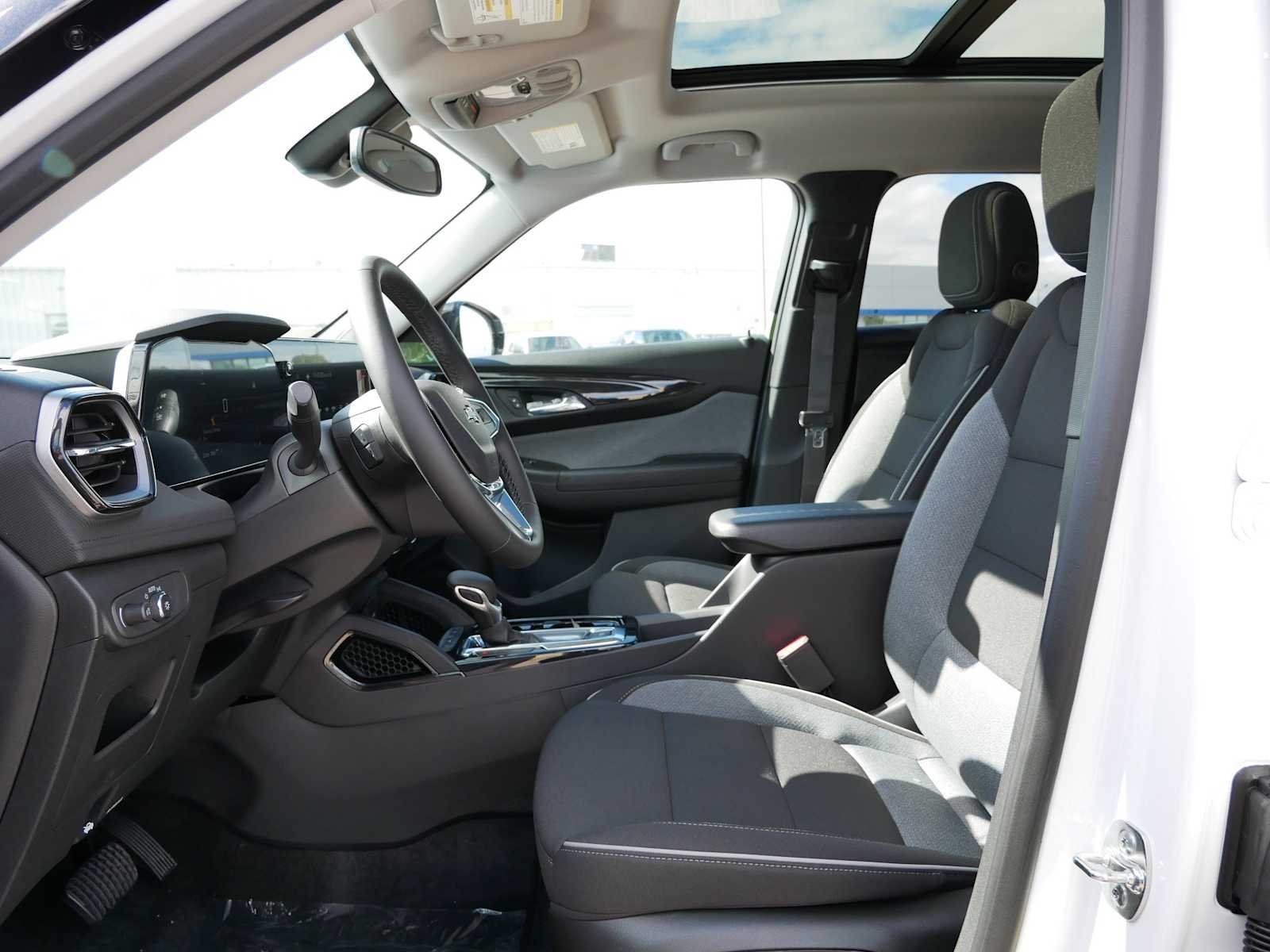 New 2026 Summit White Chevrolet LT image 11