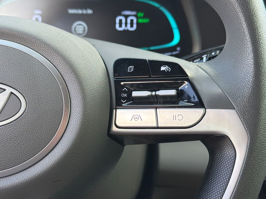 Certified Used 2025 Gray Hyundai Blue image 27