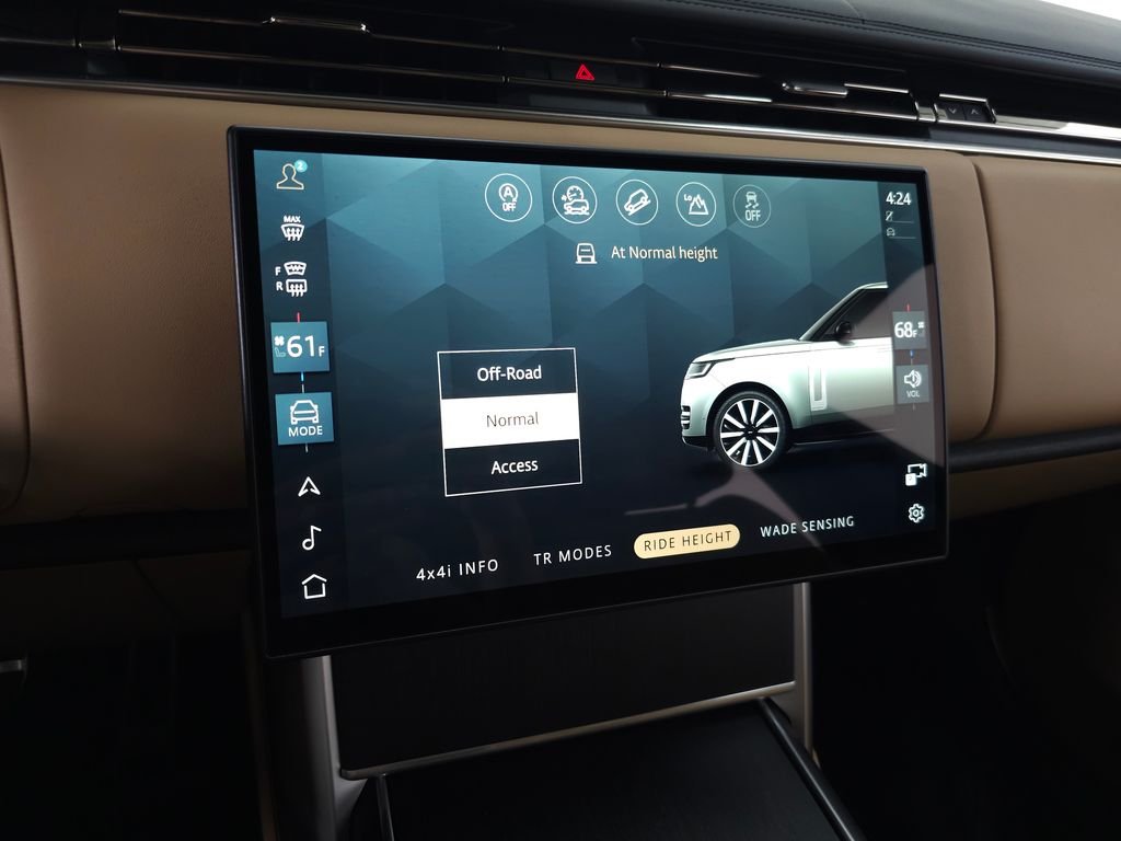 New 2026 Carpathian Grey Land Rover SE image 29