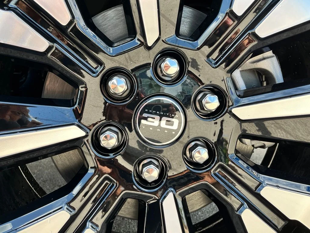 New 2027 Black Ford Platinum image 7