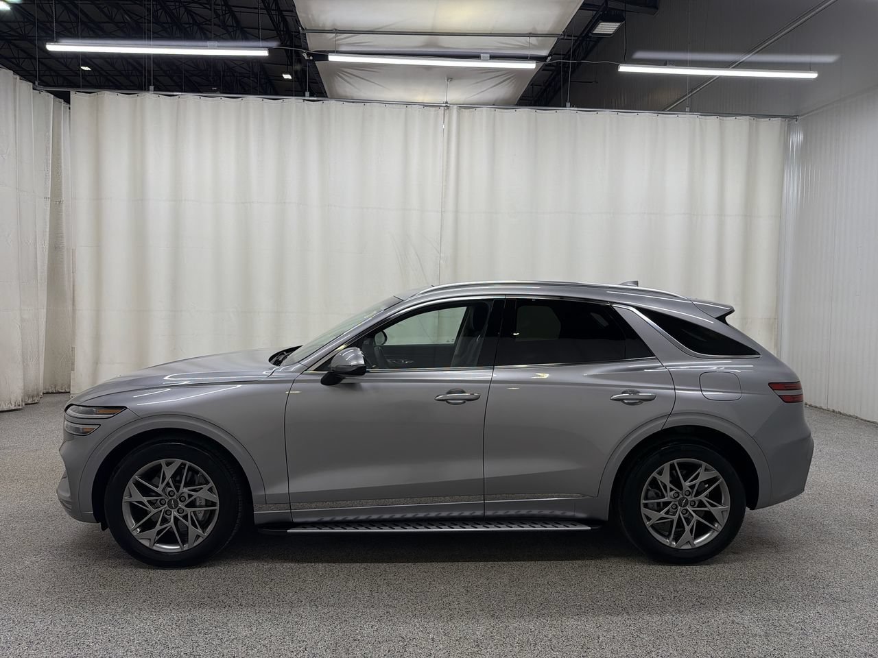 2024 GENESIS GV70 Standard - Photo 6