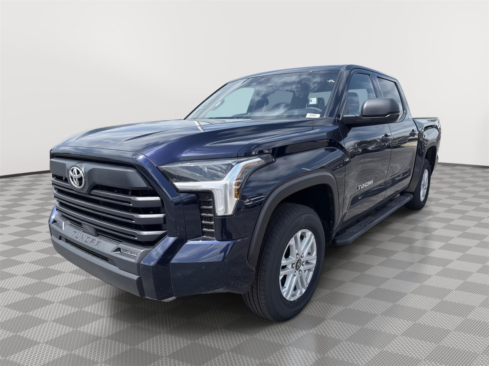 2026 Toyota Tundra SR5 - Photo 6