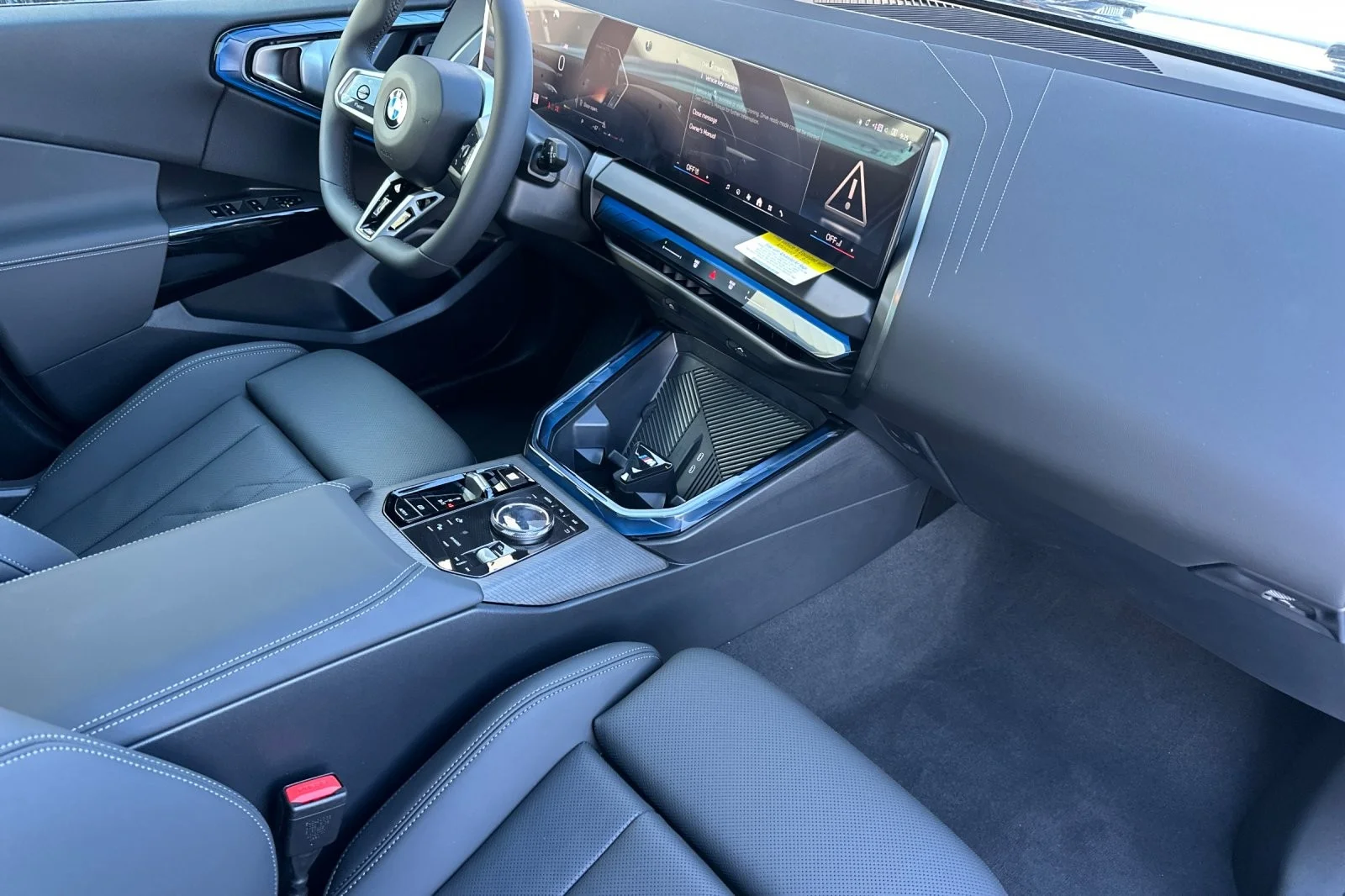 New 2026 Dark Graphite Metallic BMW 30 xDrive image 15