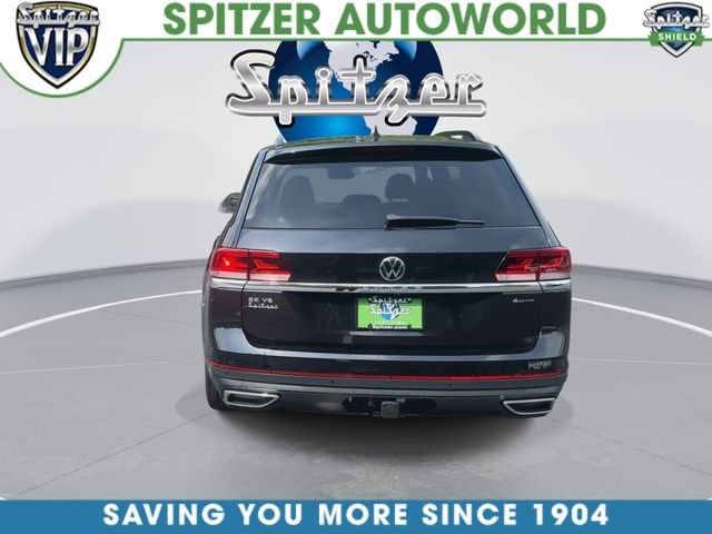Used 2023 Black Volkswagen 3.6L V6 SE w/Technology image 8