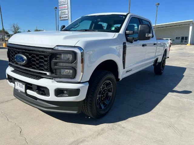 New 2026 Oxford White Ford F-350® XL image 30