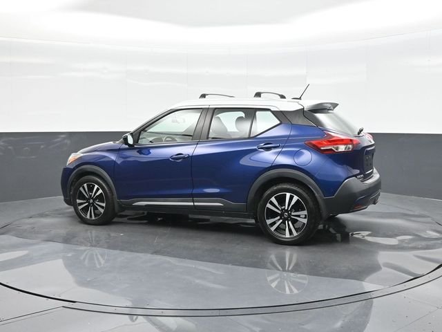 Used 2018 Blue Nissan SR image 5