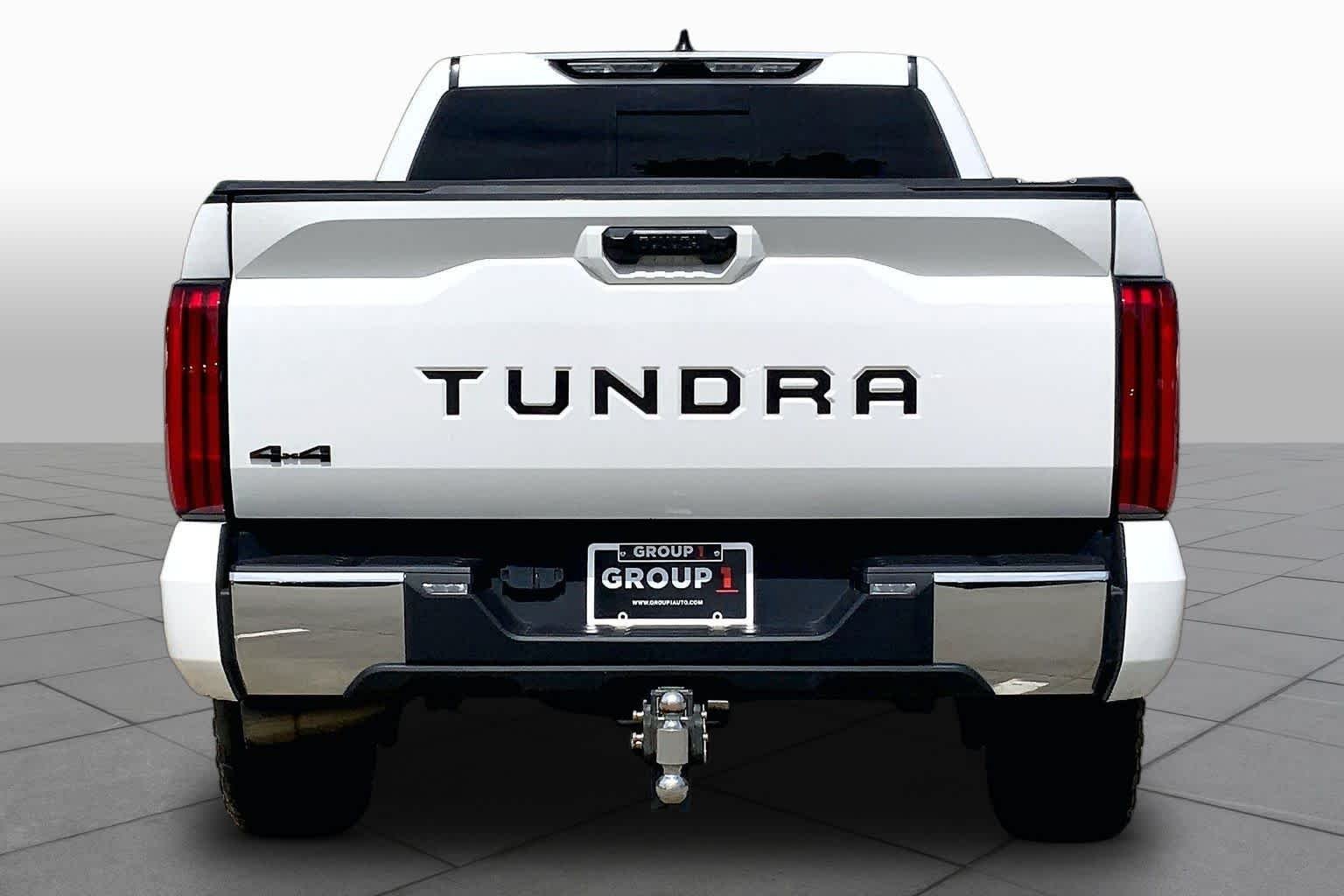 Used 2024 Ice Cap Toyota SR5 image 5