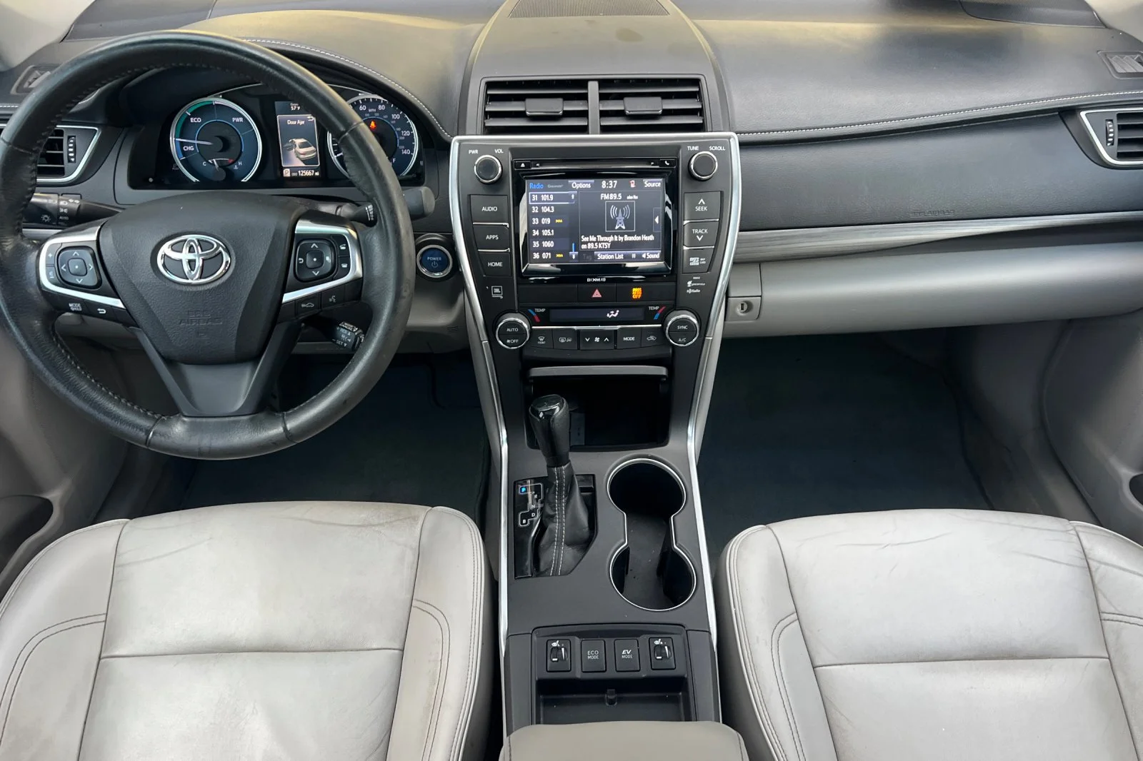 Used 2017 Celestial Silver Toyota Hybrid XLE image 13