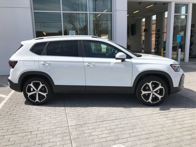 2026 Volkswagen Taos SEL - Photo 9
