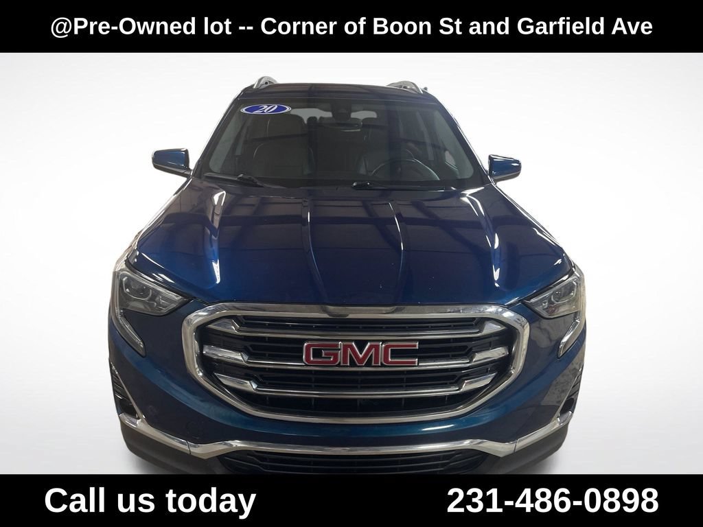 Used 2020 BLUE EMERALD METALLIC GMC SLT image 10