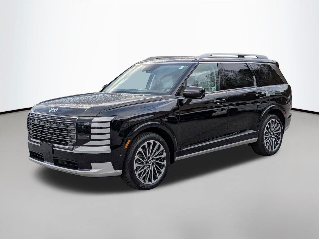 New 2026 Abyss Black Pearl Hyundai Calligraphy image 1