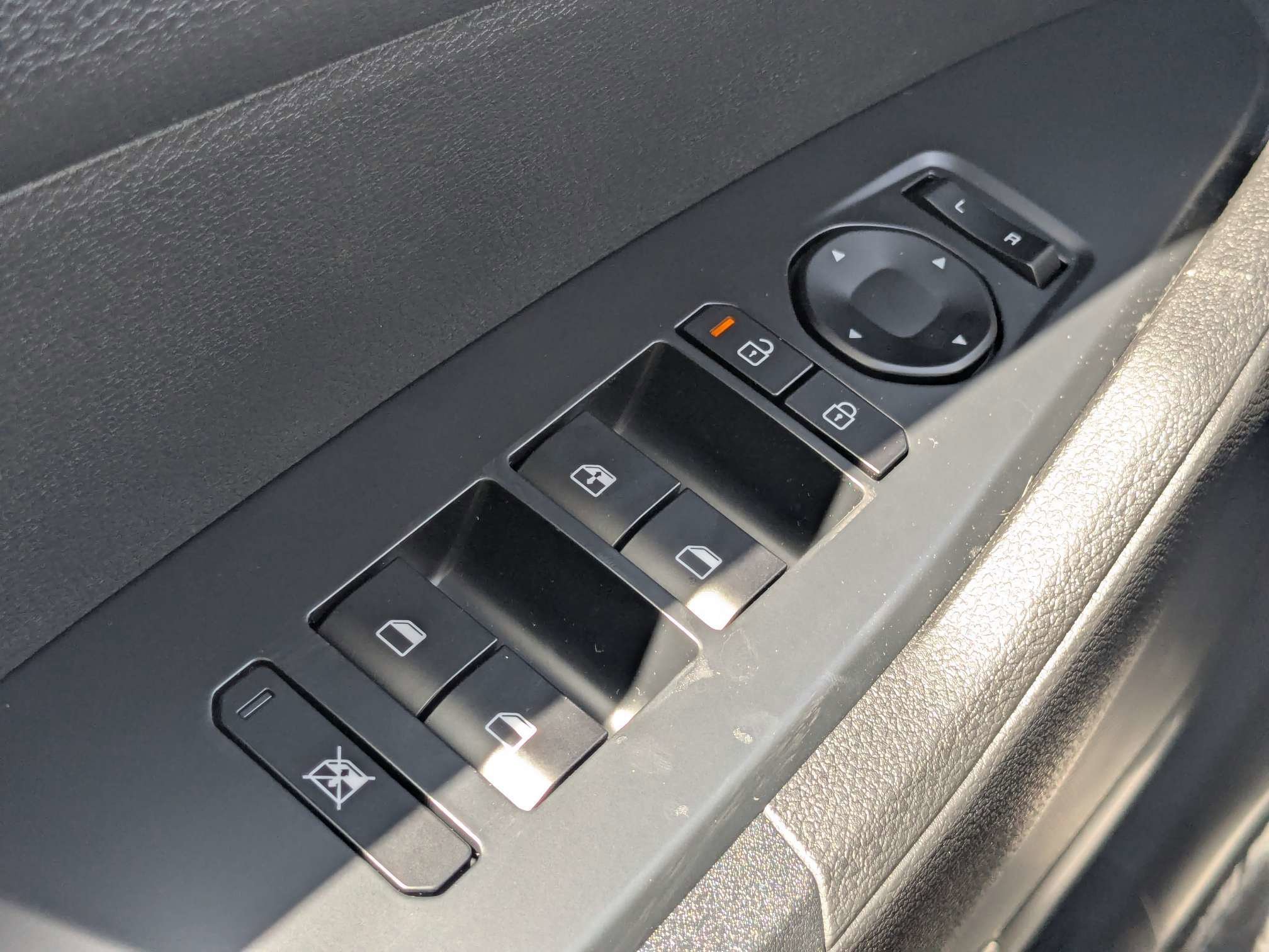 New 2026 Panthera Metal Kia LX image 28