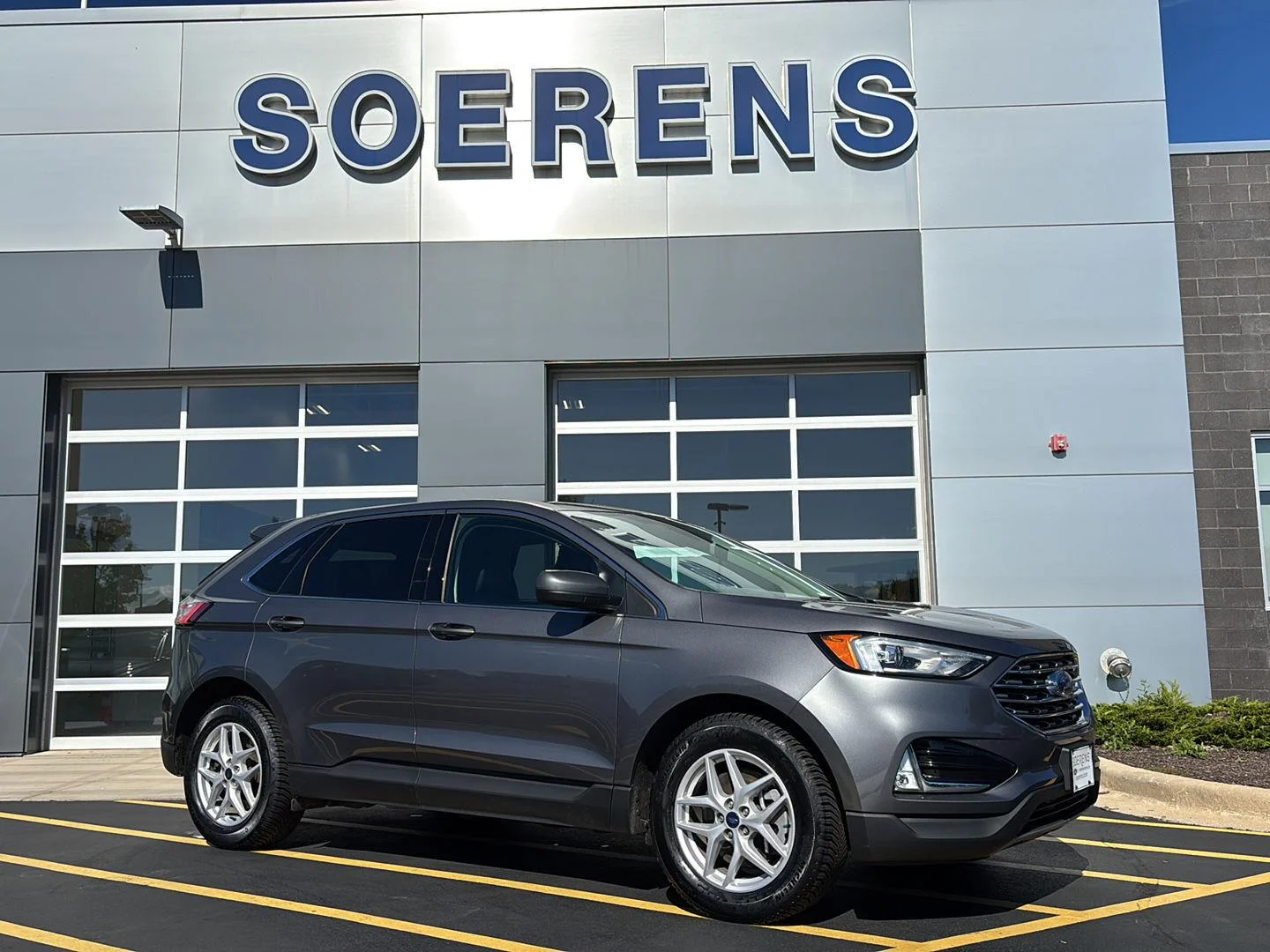 2021 Ford Edge