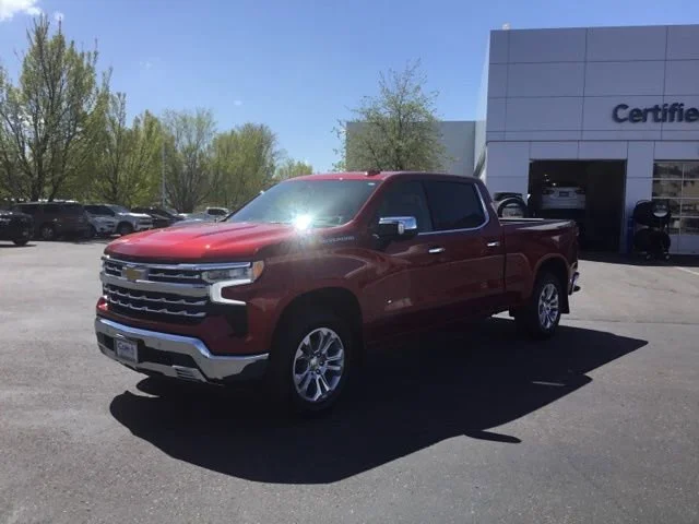 2025 Chevrolet Silverado 1500 LTZ - Photo 10