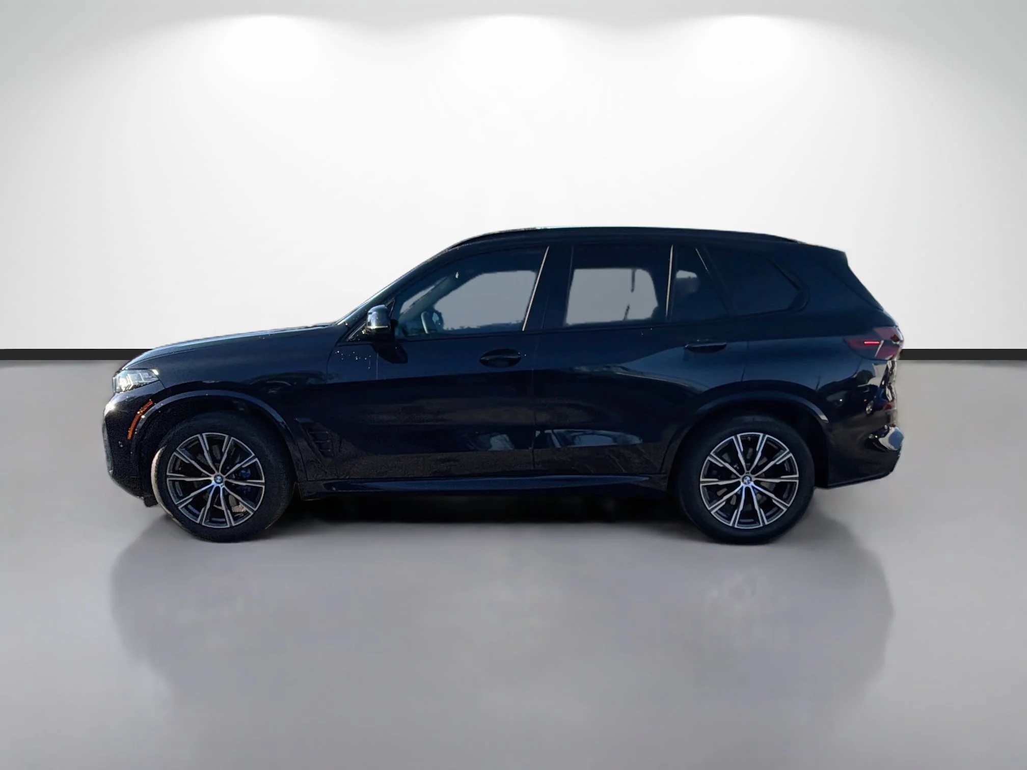 Used 2024 Carbon Black Metallic BMW xDrive40i image 6