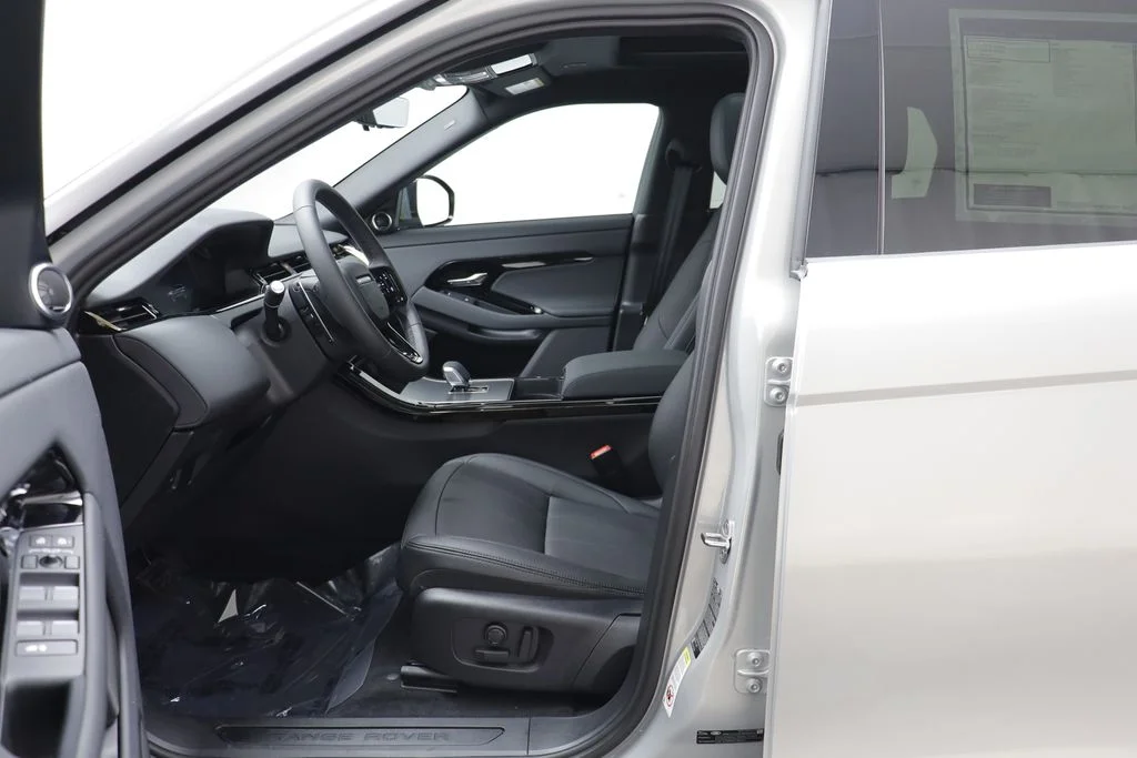 New 2026 Silver Land Rover S image 6