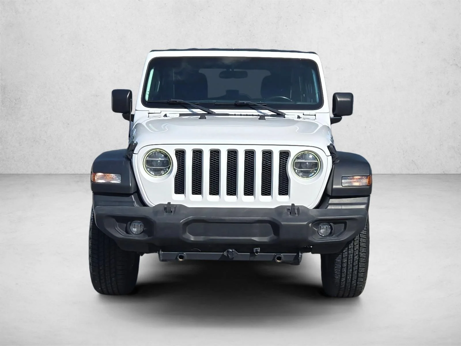 Used 2020 Bright White Clearcoat Jeep Sport S image 2