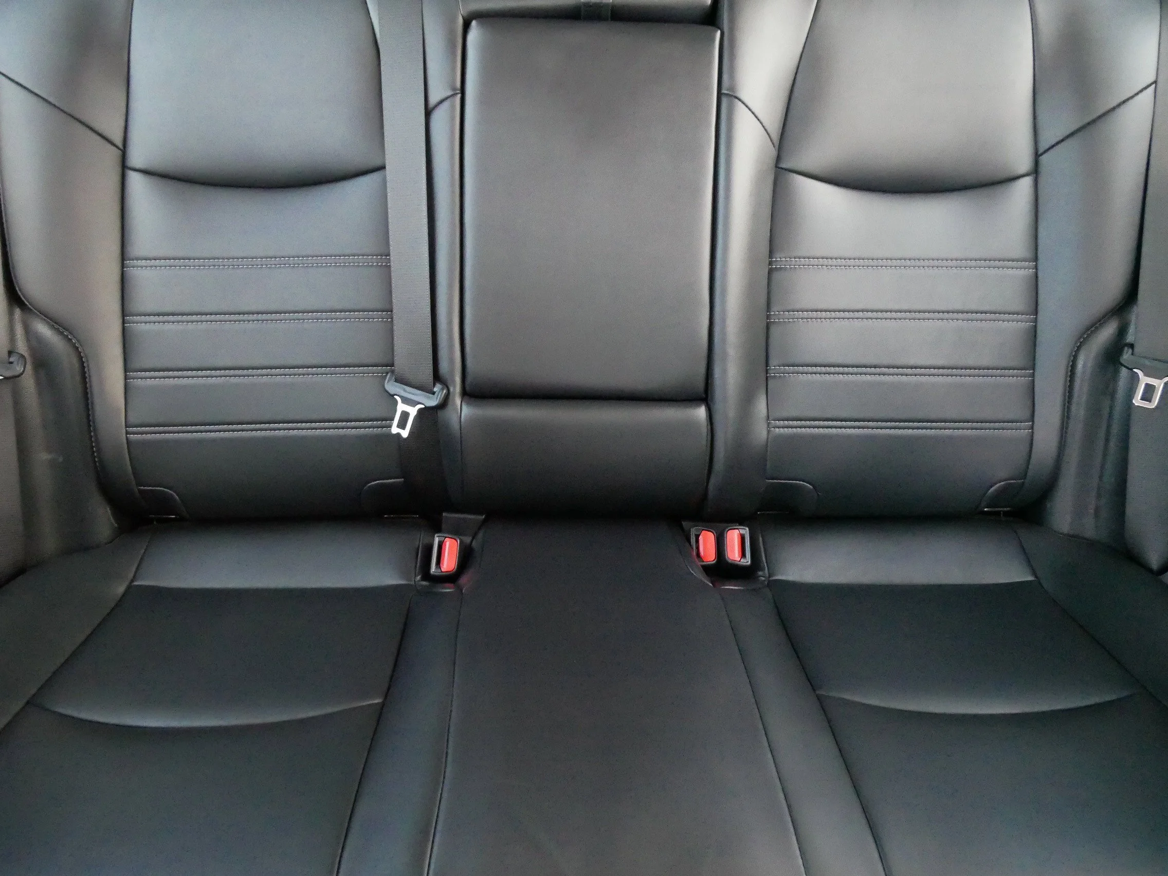 Used 2024 Ruby Flare Pearl Toyota XLE Premium image 13