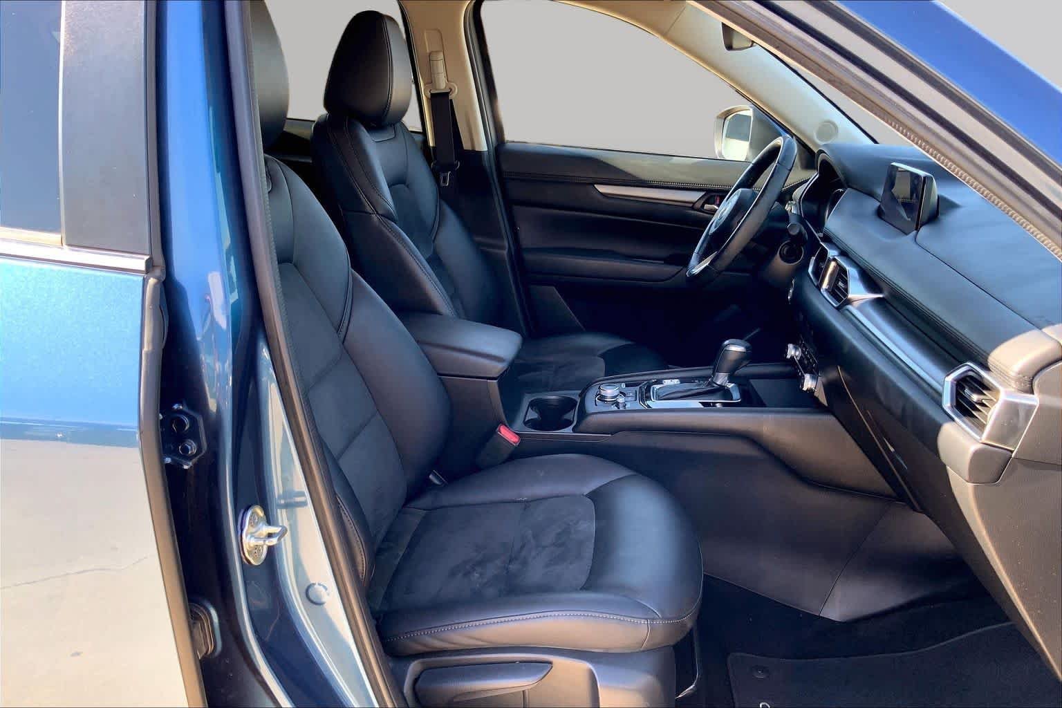 Used 2020 Eternal Blue Mica Mazda Touring image 9