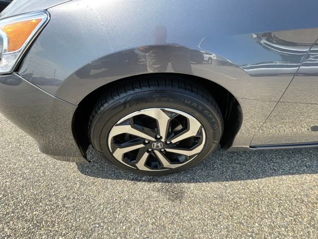 2017 Honda Accord EX - Photo 34