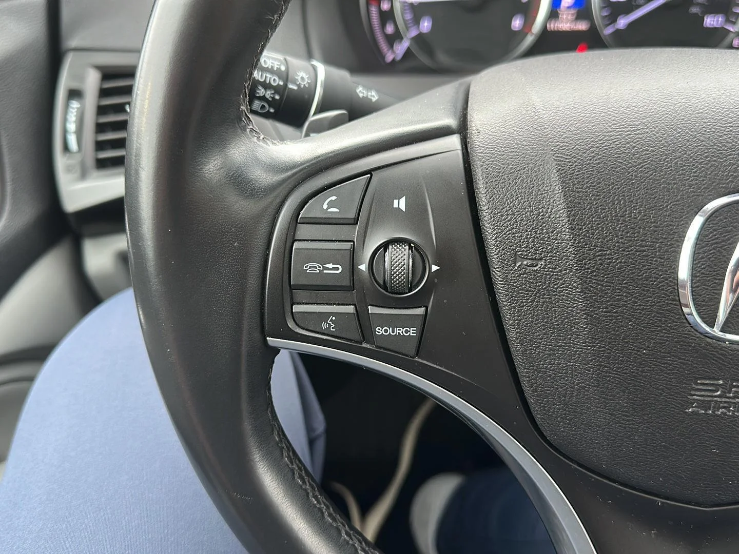 Used 2020 Fathom Blue Pearl Acura SH-AWD w/Tech image 18