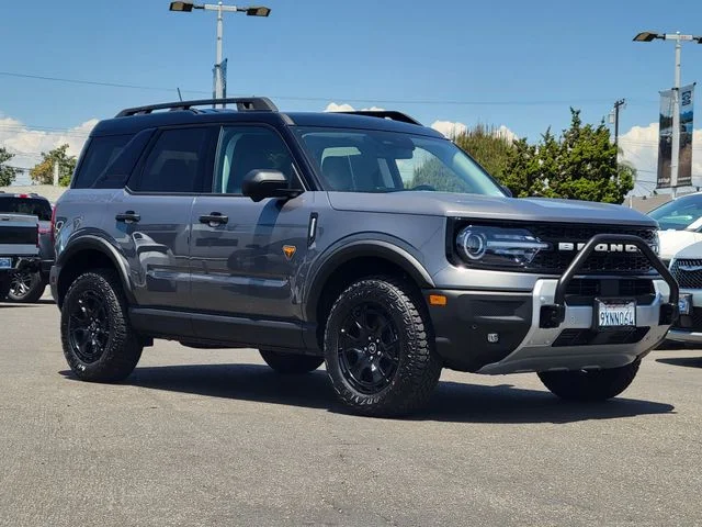 Used 2025 Carbonized Gray Metallic Ford Badlands image 38