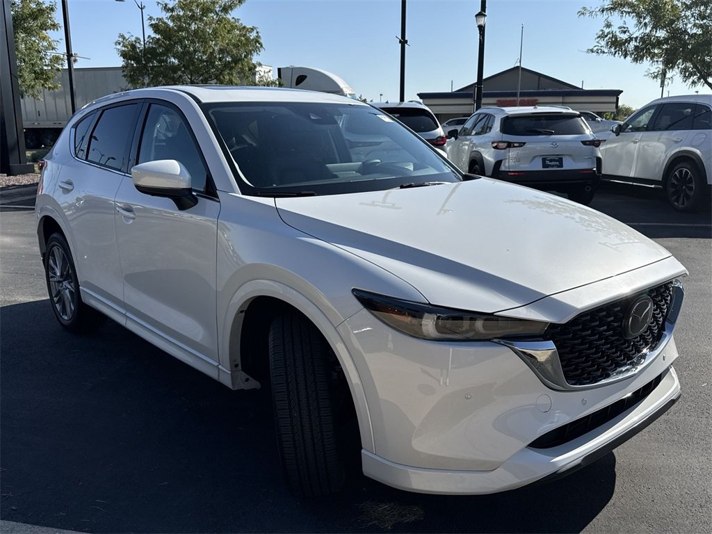 2025 MAZDA CX-5 - Image 4