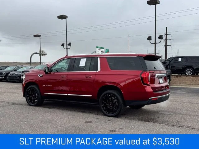 Certified Used 2022 CAYENNE RED TINTCOAT GMC SLT image 3