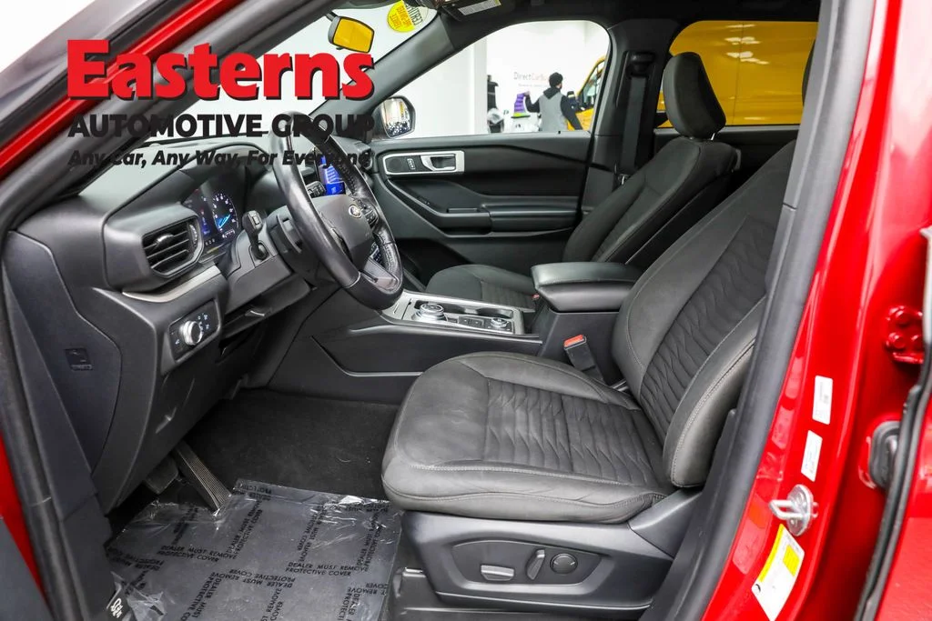 Used 2020 Red Ford XLT image 14