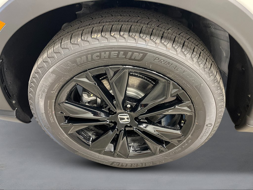 New 2026 Platinum White Pearl Honda Sport Touring image 12