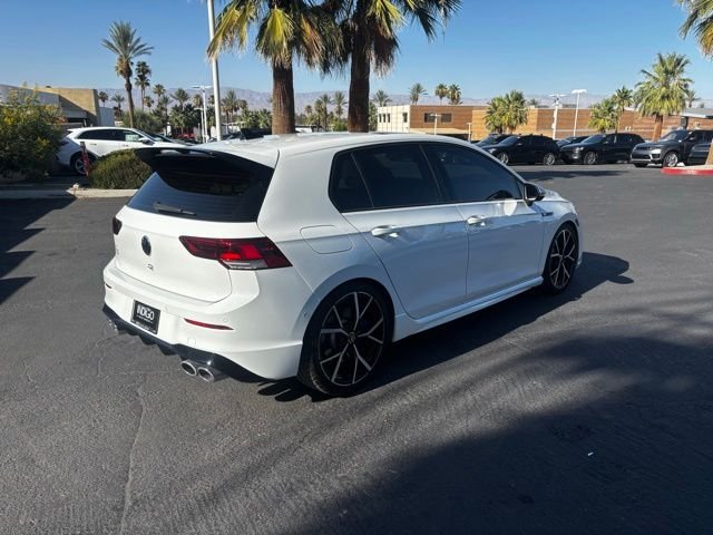 Used 2024 Pure White Volkswagen 2.0T image 5