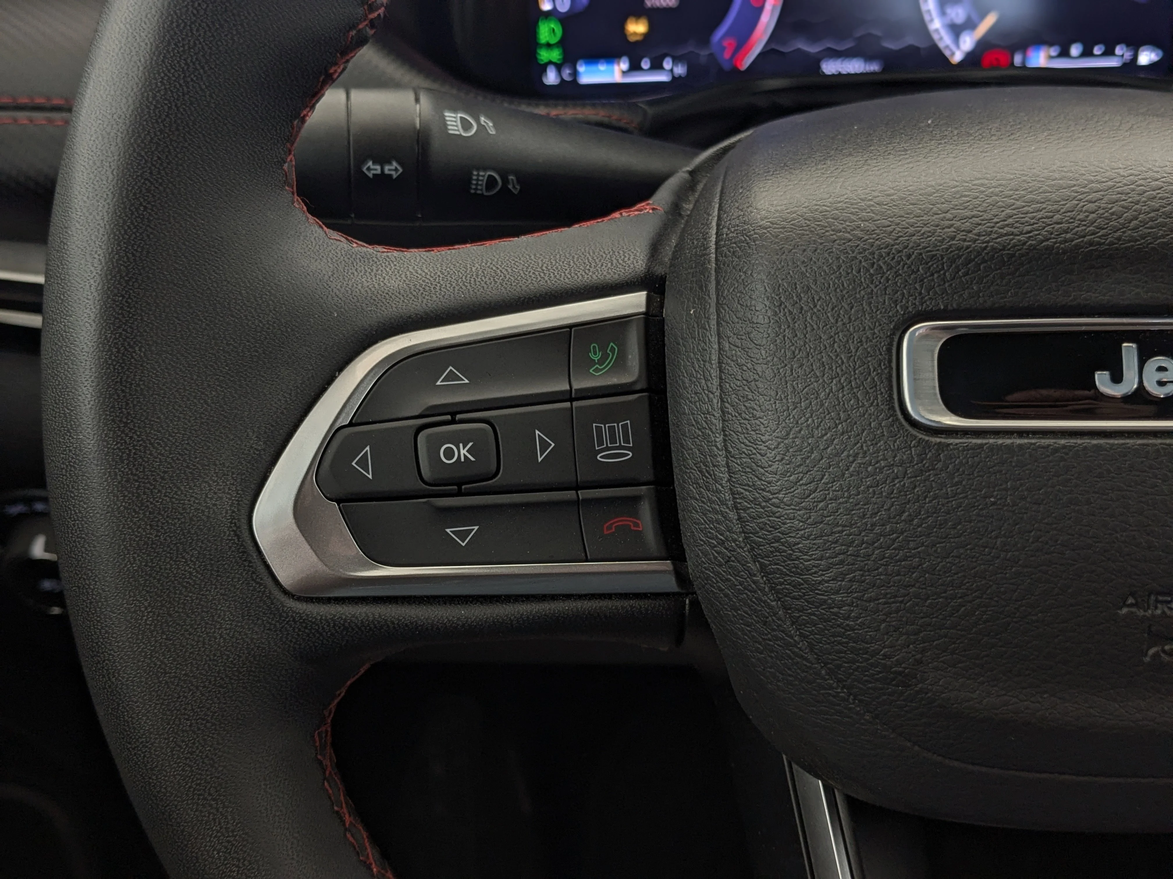 Used 2024 Black Jeep Trailhawk - Sun & Sound Group - Dual Pane Sunroof - Leather - NAV & More image 17