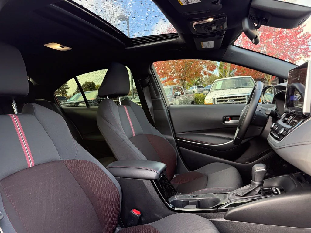Used 2025 Ruby Flare Pearl Toyota SE image 24