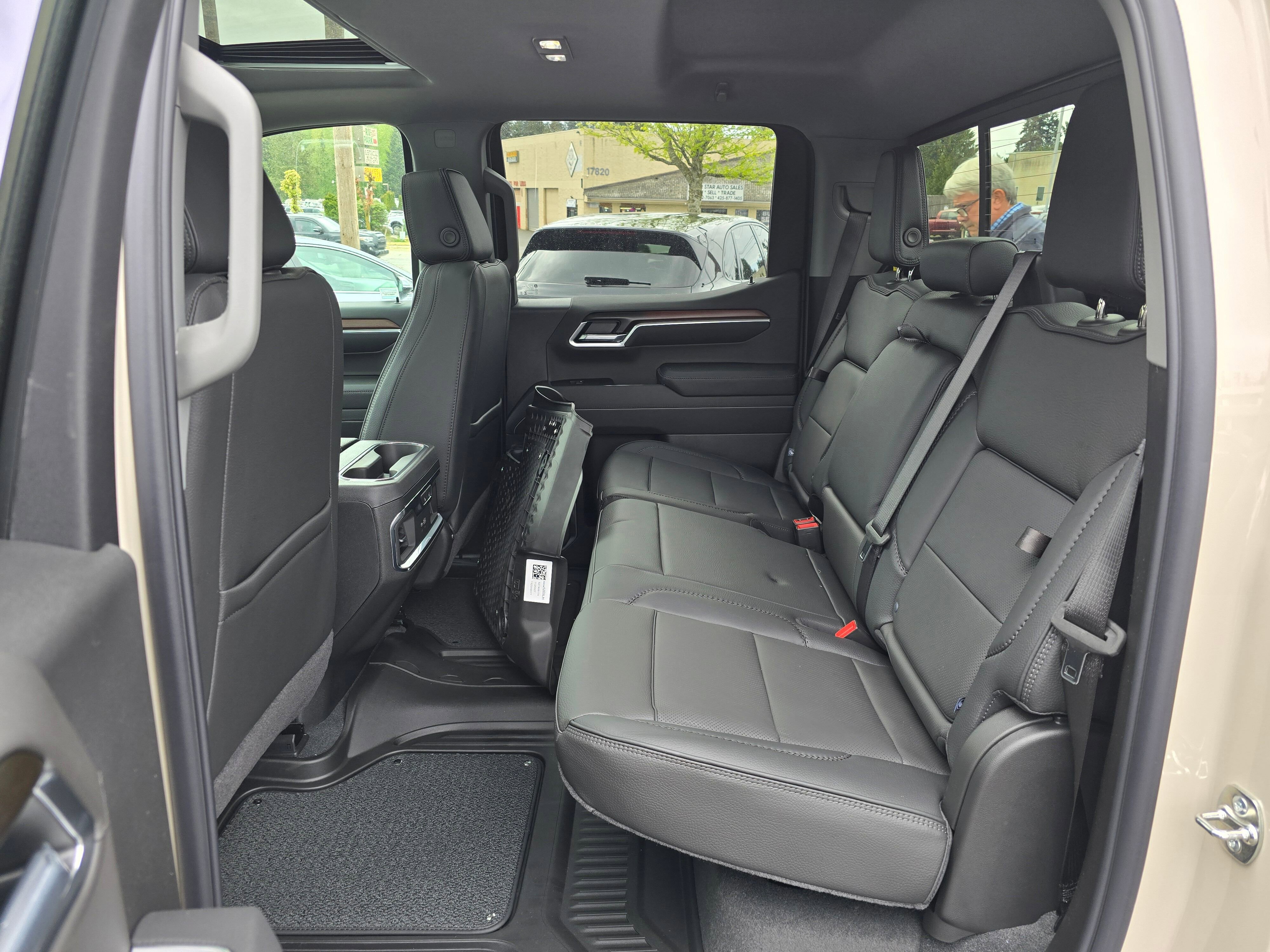 2026 GMC Sierra 1500 Denali - Photo 14