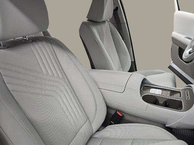 New 2026 White Hyundai SEL Premium 8P image 28