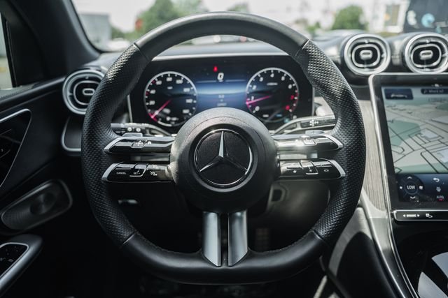 Certified Used 2025 Polar White Mercedes-Benz GLC 300 image 26