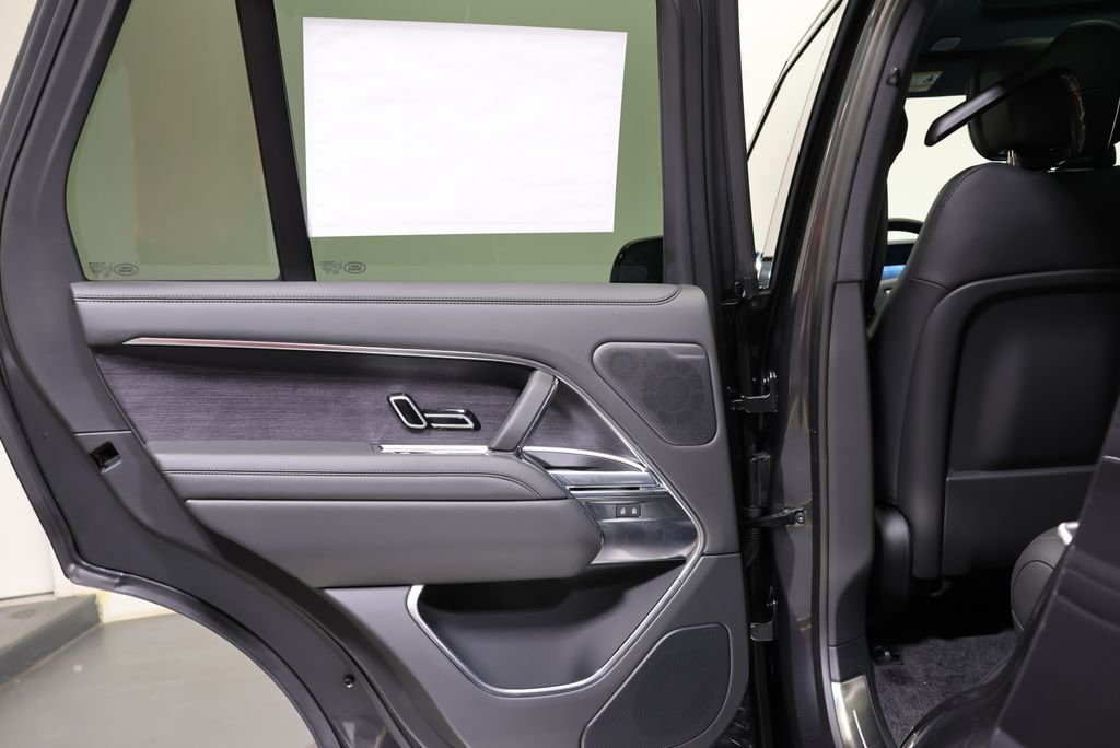 2026 Land Rover Range Rover SE - Photo 31
