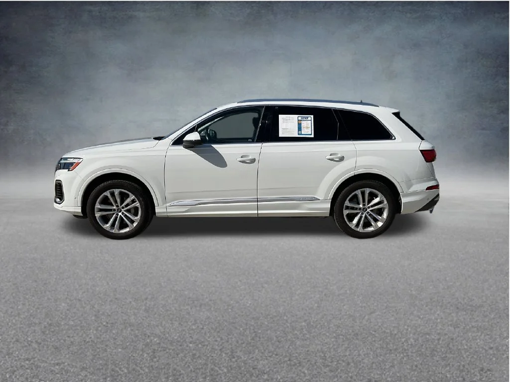 Used 2025 White Audi 55 Premium Plus image 4