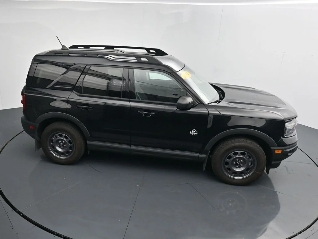 Used 2024 Black Ford Outer Banks image 22