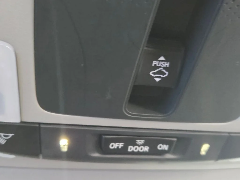 2025 Honda CR-V EX - Photo 46