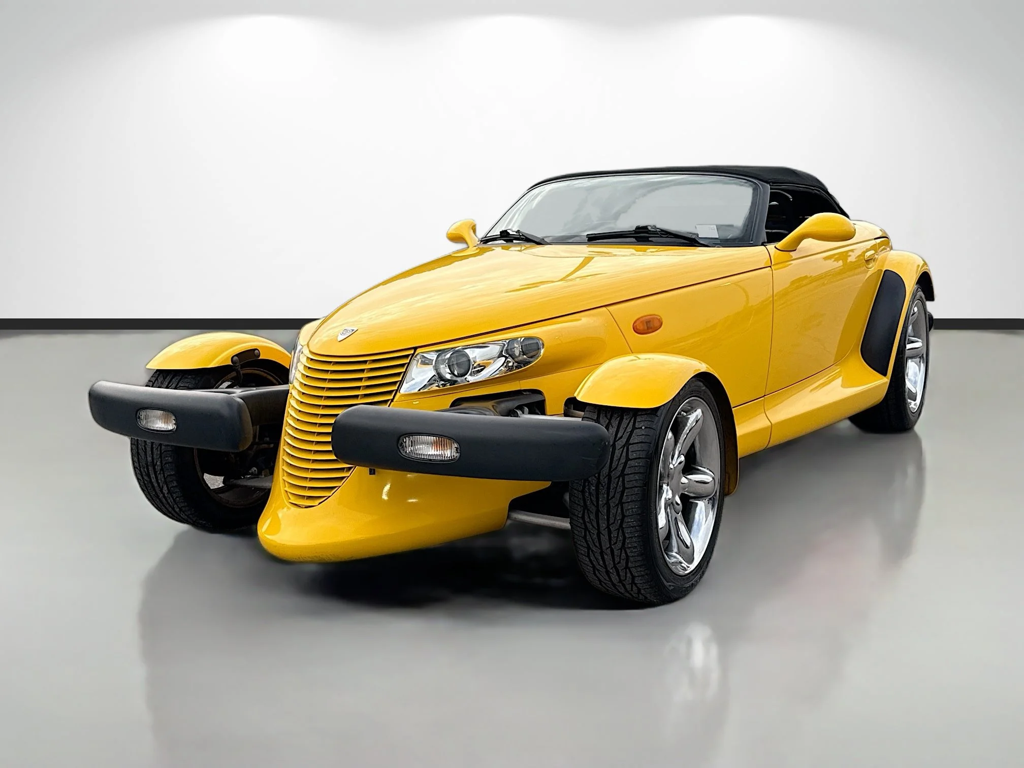 Used 2002 Prowler Yellow Clearcoat/Black Soft Top Chrysler Base image 7