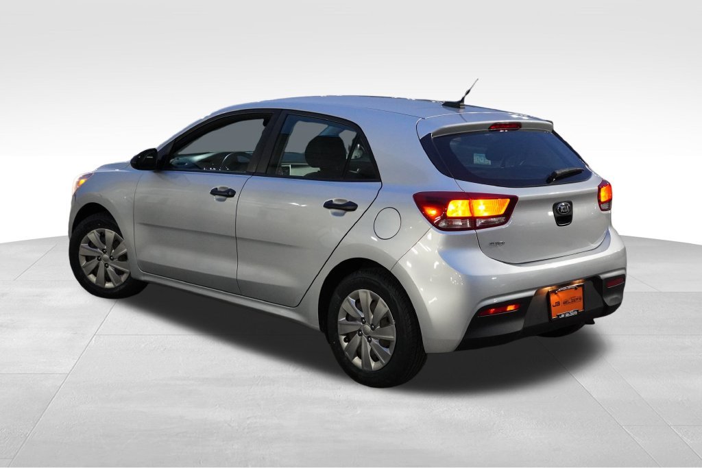 Certified Used 2018 Silky Silver Kia LX image 7