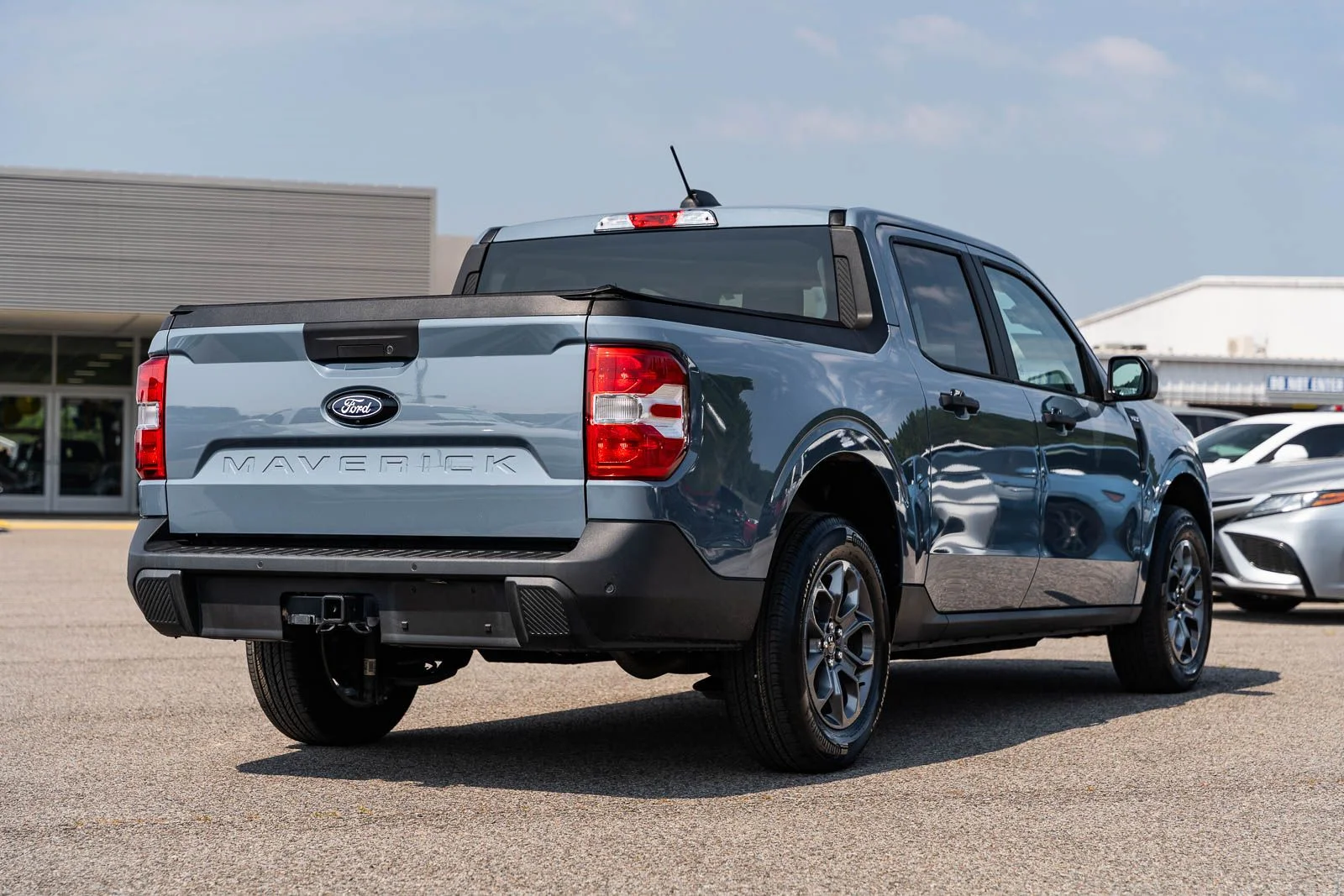 Used 2025 Gray Ford XLT image 6