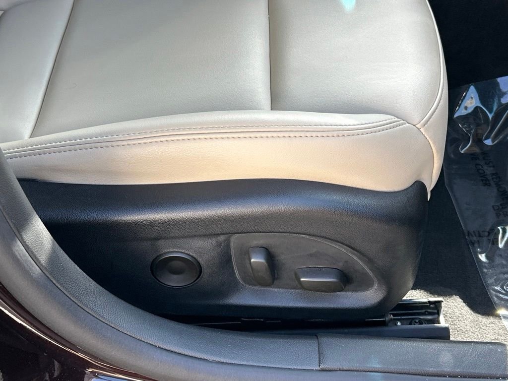 Used 2020 Red Cadillac Luxury image 42